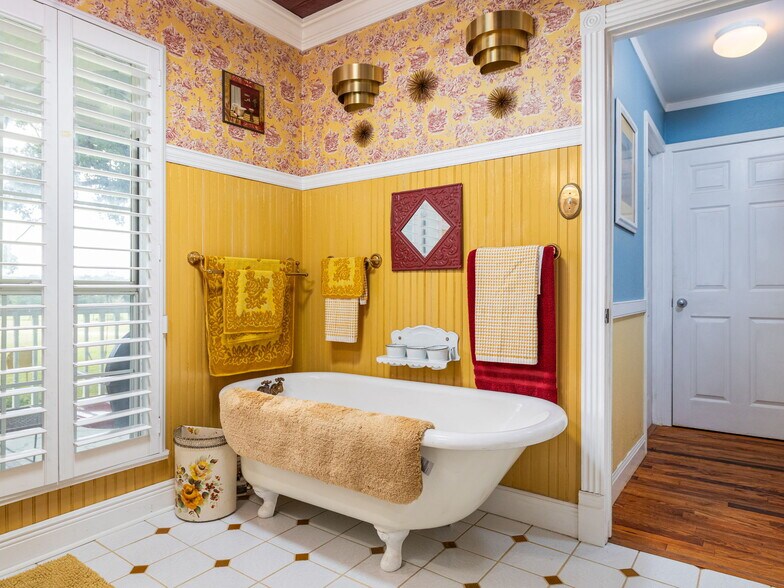 More Photos Of 1065 Pr 7041, Elgin Specialty For Sale