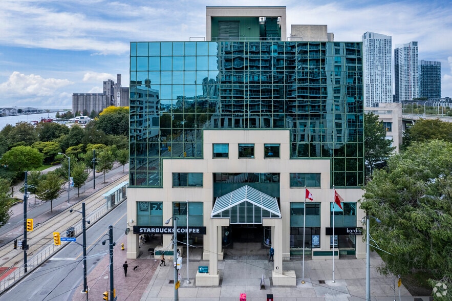 More Photos Of 10 Lower Spadina Ave, Toronto Office For Lease