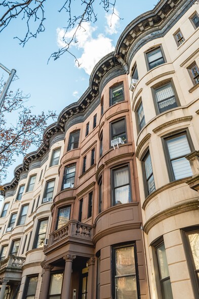 More Photos Of 528 5th St, Brooklyn Apartments For Sale