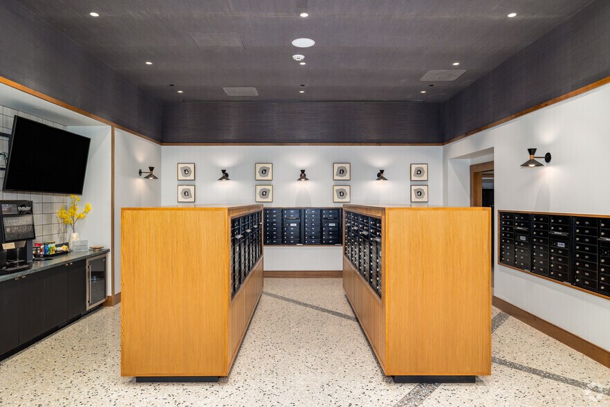 More Photos Of 435 N Broad St, Philadelphia Apartments For Lease