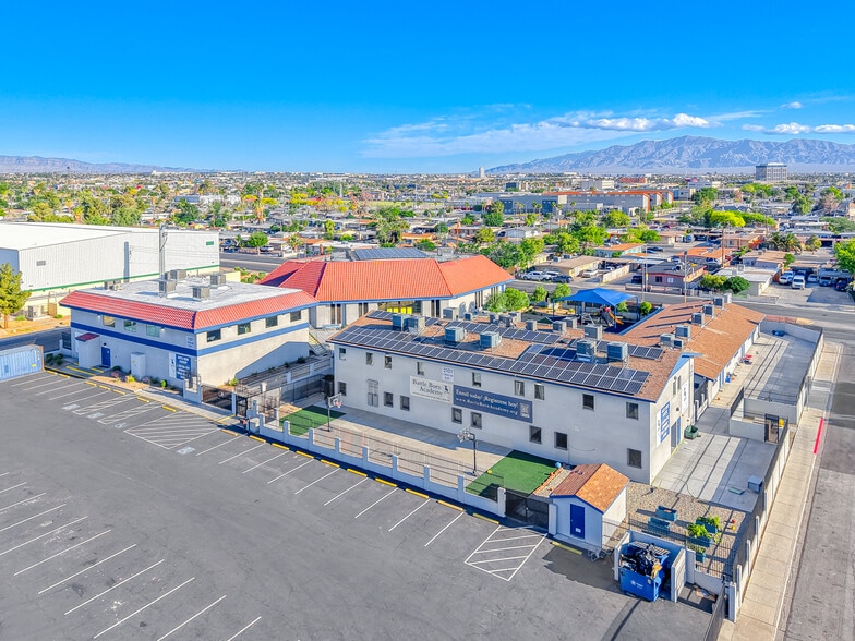 More Photos Of 2141 E Owens Ave, North Las Vegas Schools For Sale