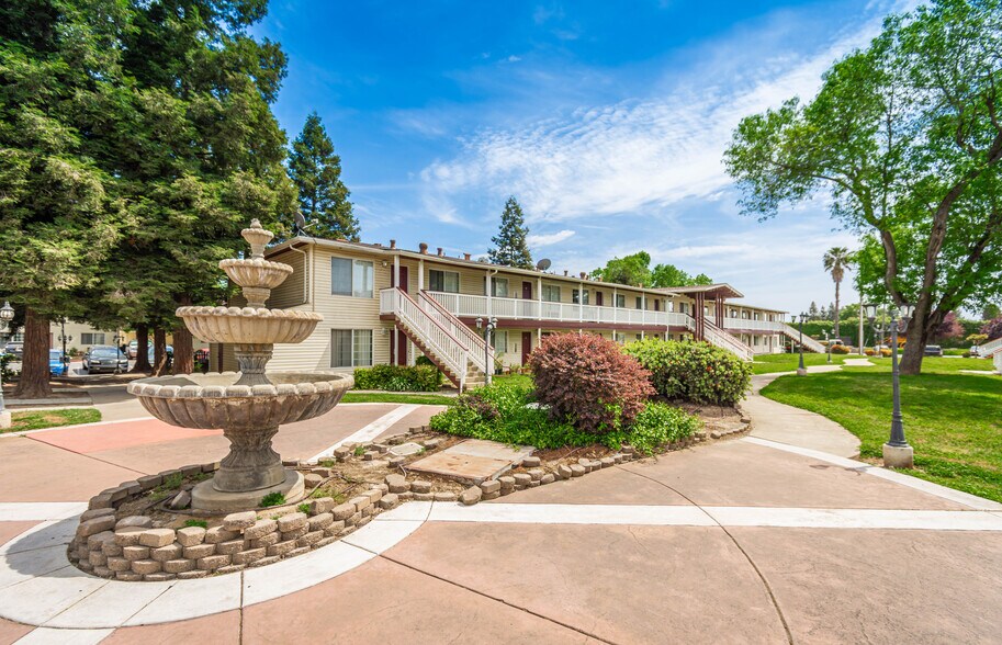 More Photos Of 3429 Evergreen Cir, West Sacramento Apartments For Sale