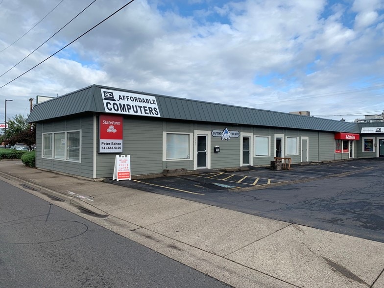 Primary Photo Of 2385 W 11th Ave, Eugene Storefront Retail Office For Lease
