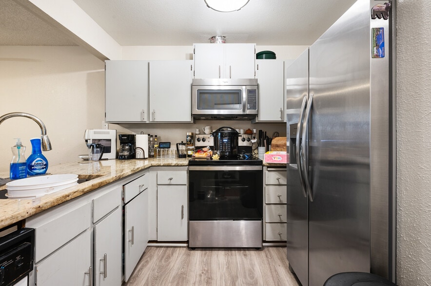 More Photos Of 3201-3205 S 208th St, Seatac Apartments For Sale
