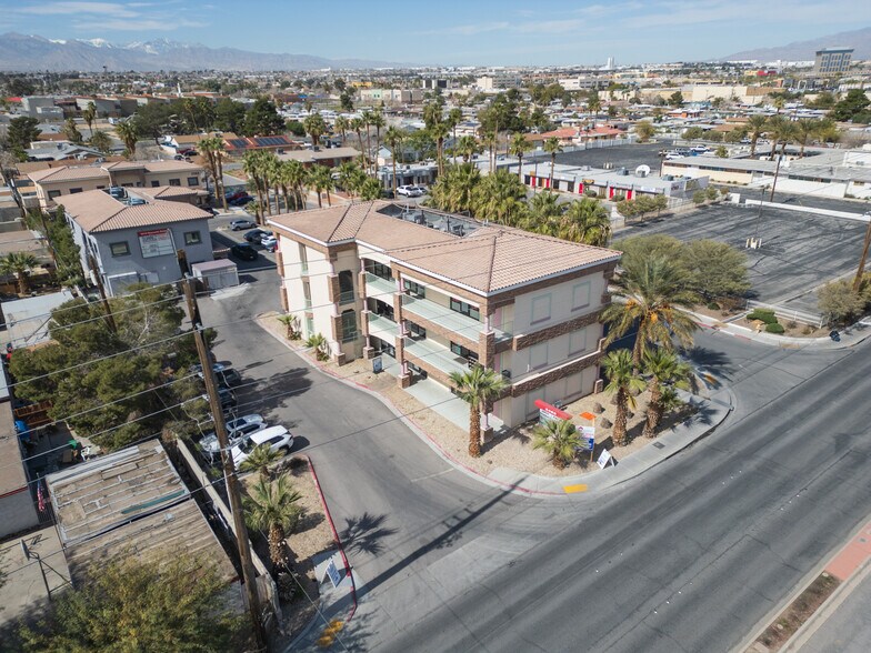 More Photos Of 2465 Reynolds Ave, North Las Vegas Medical For Lease