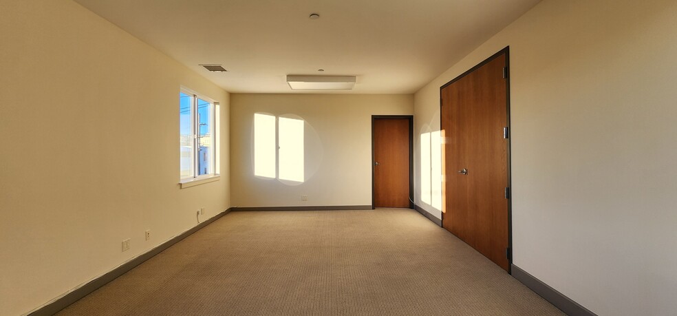 More Photos Of 2145 Keith St, San Francisco Office For Lease
