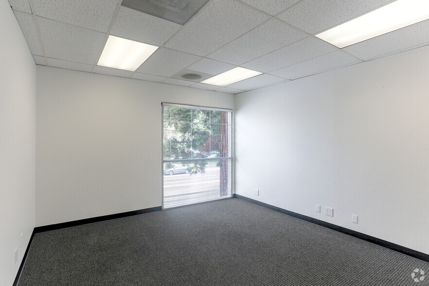 More Photos Of 2060 Walsh Ave, Santa Clara Unknown For Lease