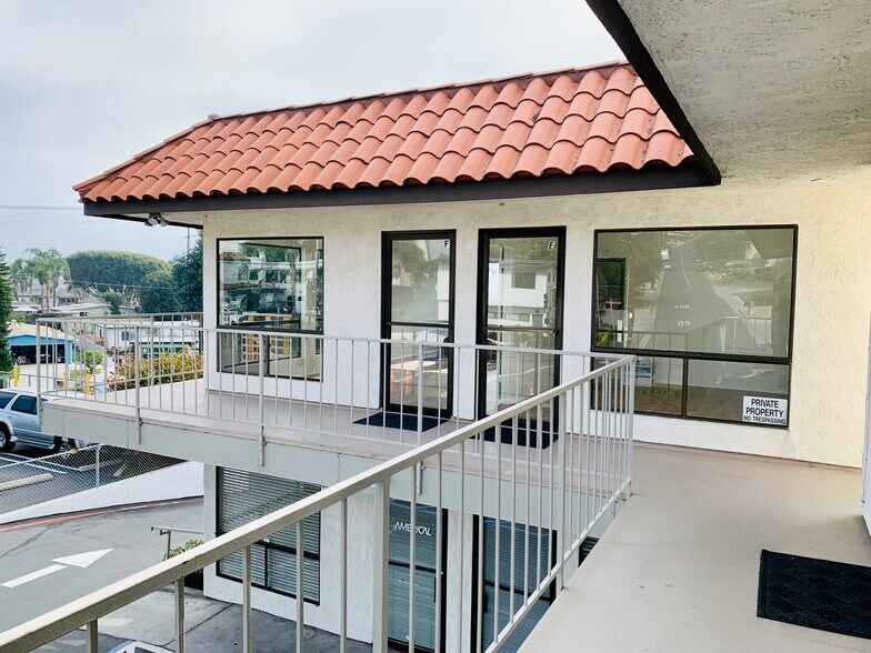 More Photos Of 1810 S El Camino Real, San Clemente Office For Lease