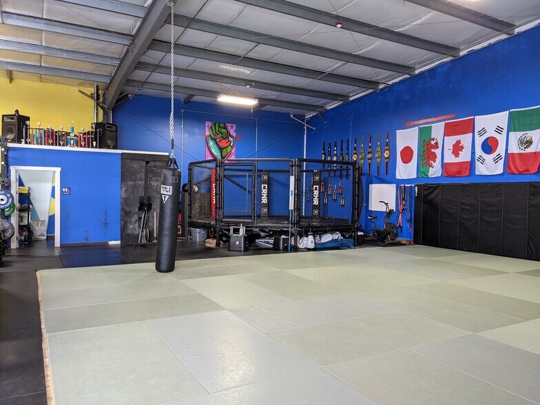 More Photos Of 2694 Roeder Ave, Bellingham Distribution For Sale