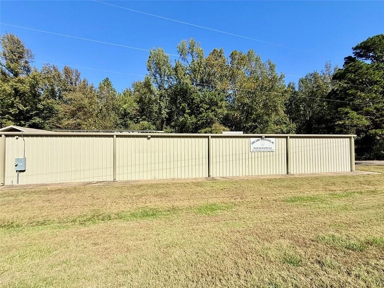 More Photos Of 15288 AR-22, Dardanelle Office For Sale