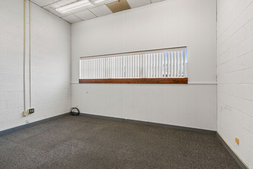 More Photos Of 1430 N Second St, Wisconsin Rapids Manufacturing For Lease