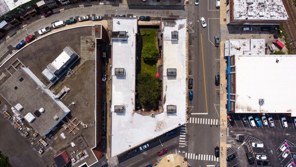 More Photos Of 130-146 Garrett Rd, Upper Darby Township Apartments For Sale