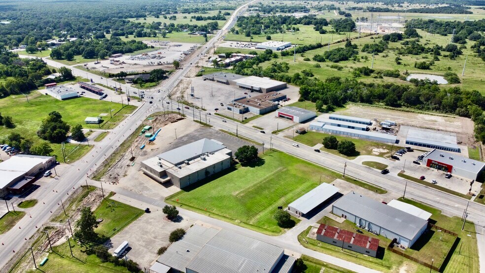 More Photos Of 206 S Columbia Dr, West Columbia Office Residential For Sale