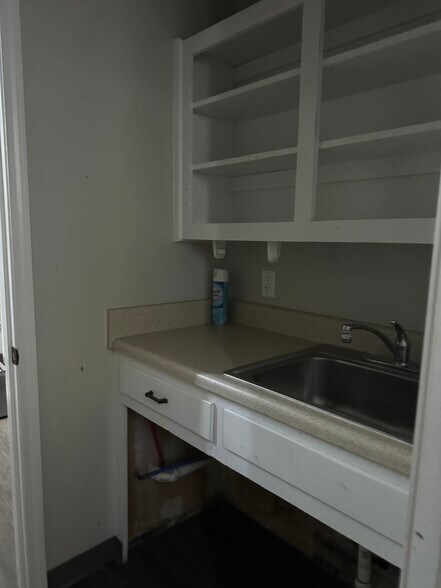 More Photos Of 503 Georgia Ave, North Augusta Storefront Retail Office For Lease