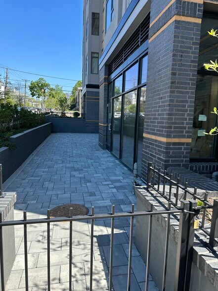 More Photos Of 3831 Georgia Ave NW, Washington Apartments For Lease