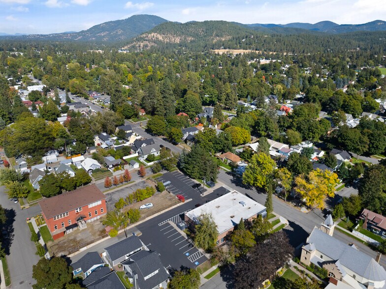 More Photos Of 623 E Wallace Ave, Coeur d'Alene Office For Sale