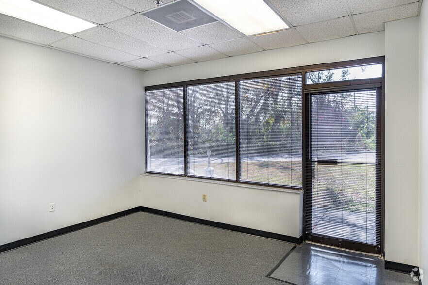 More Photos Of 4801 George Rd, Tampa Unknown For Lease