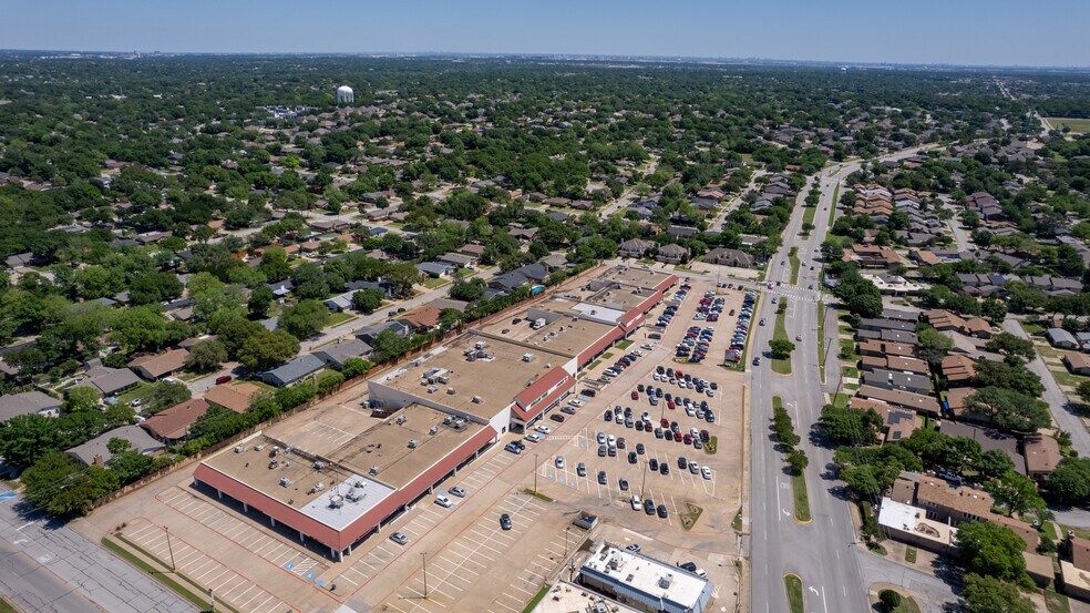 More Photos Of 601-735 Harwood Rd, Bedford Unknown For Lease