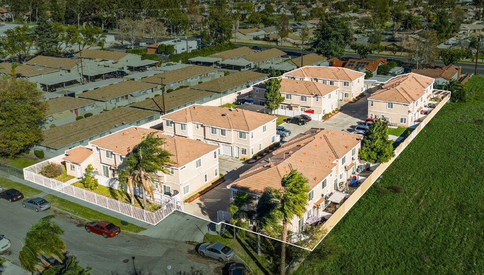 Primary Photo Of 1525 N Palm Ave, Rialto Apartments For Sale
