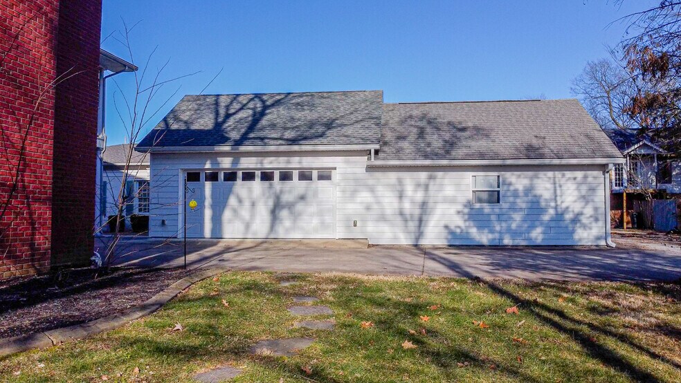 More Photos Of 502 N 5th St, Paducah Multifamily For Sale