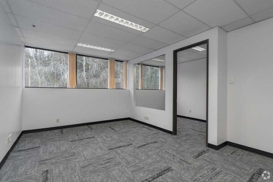 Photo of 3rd Floor Ste 345