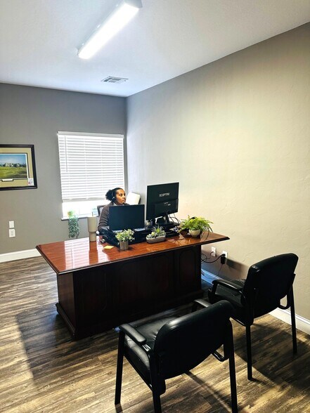More Photos Of 3201 E Memorial, Edmond Office For Lease