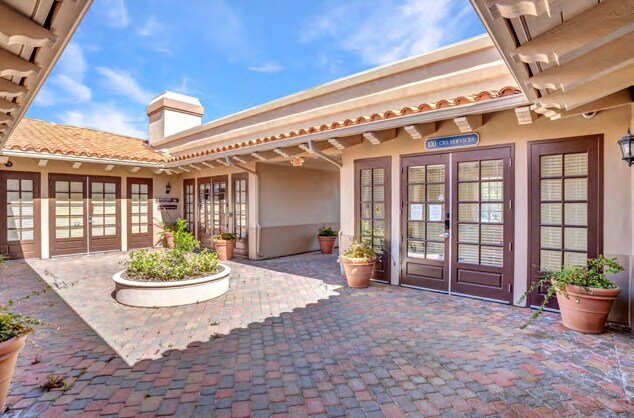 More Photos Of 3027 E Warm Springs Rd, Las Vegas Unknown For Lease