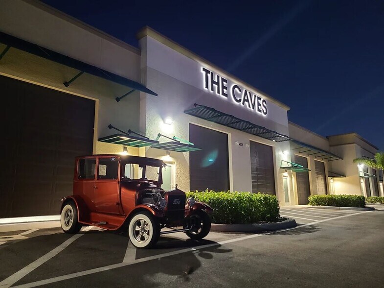 More Photos Of CR 105, Oxford Land For Sale