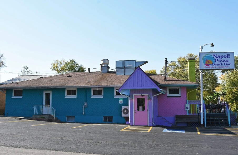 Primary Photo Of 7613 Howe Rd, Wonder Lake Restaurant For Sale