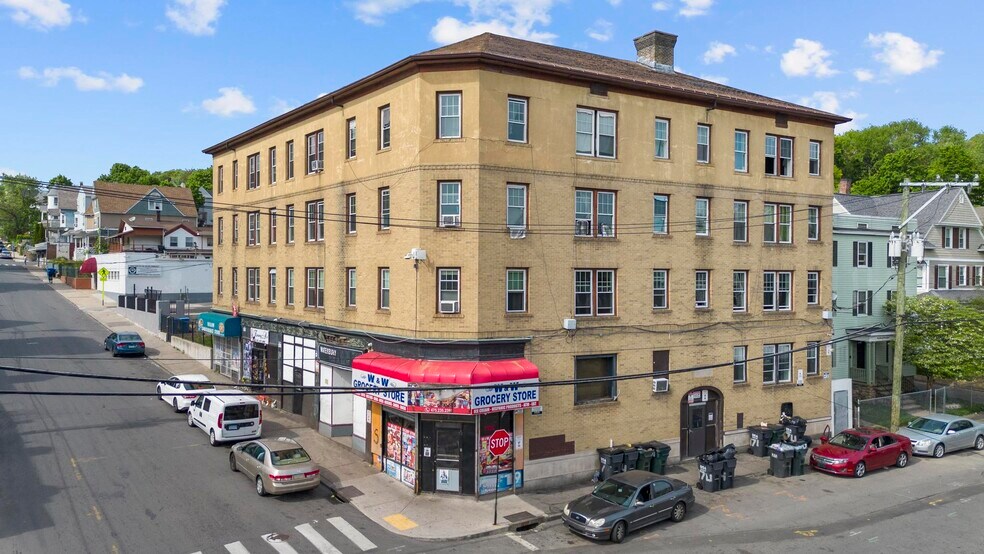 Primary Photo Of 174 Willow St, Waterbury Apartments For Sale