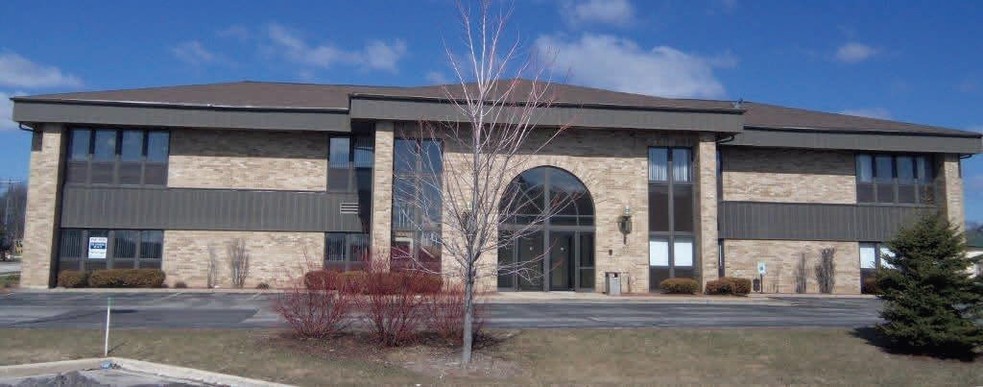 Primary Photo Of 840 Willard Dr, Green Bay Office For Lease