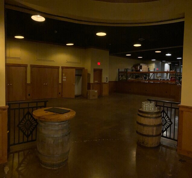 More Photos Of 206 N Main St, Ellensburg General Retail For Lease