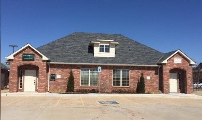Primary Photo Of 7015 W Hefner Rd, Oklahoma City Office For Lease