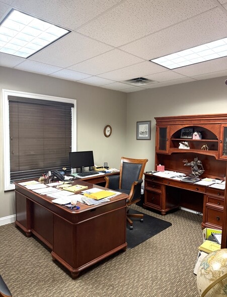 More Photos Of 301 Wilson St, Martinsburg Auto Dealership For Lease