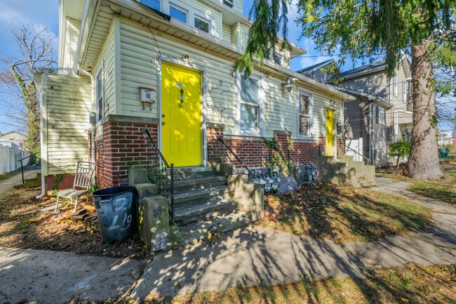 More Photos Of 1657 Pennington Rd, Ewing Apartments For Sale