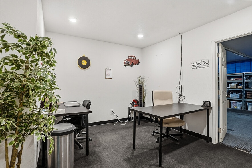 More Photos Of 3630 E Florida Ave, Hemet Auto Dealership For Sale