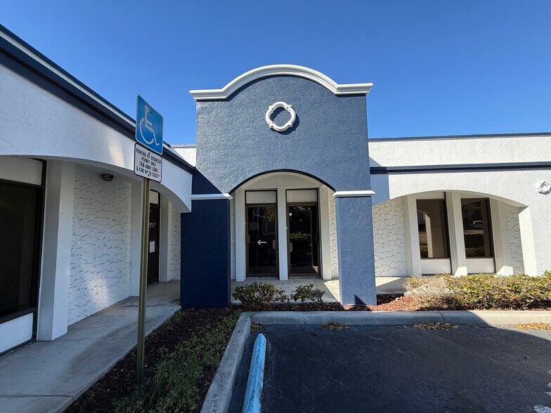 More Photos Of 2307-2329 N Andrews Ave, Wilton Manors Office For Lease