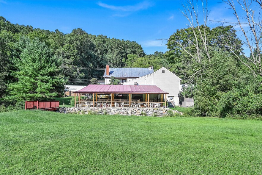 More Photos Of 3790 Morgantown Rd, Mohnton Restaurant For Sale