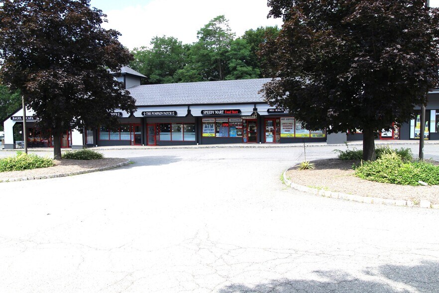 More Photos Of 915 Rt 517, Hackettstown Unknown For Lease