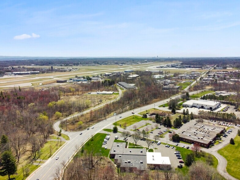 More Photos Of 930 Albany Shaker Rd, Latham Medical For Lease