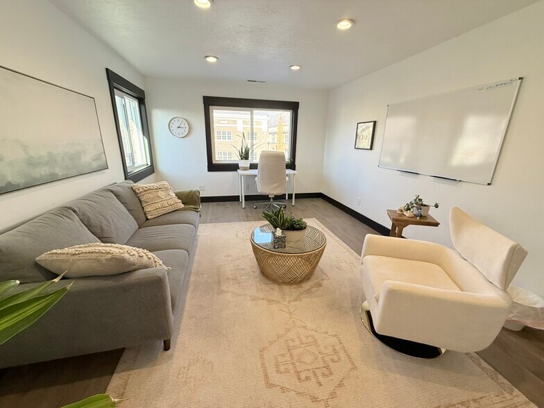 More Photos Of 60 W Canyon Crest Rd, Alpine Office For Lease