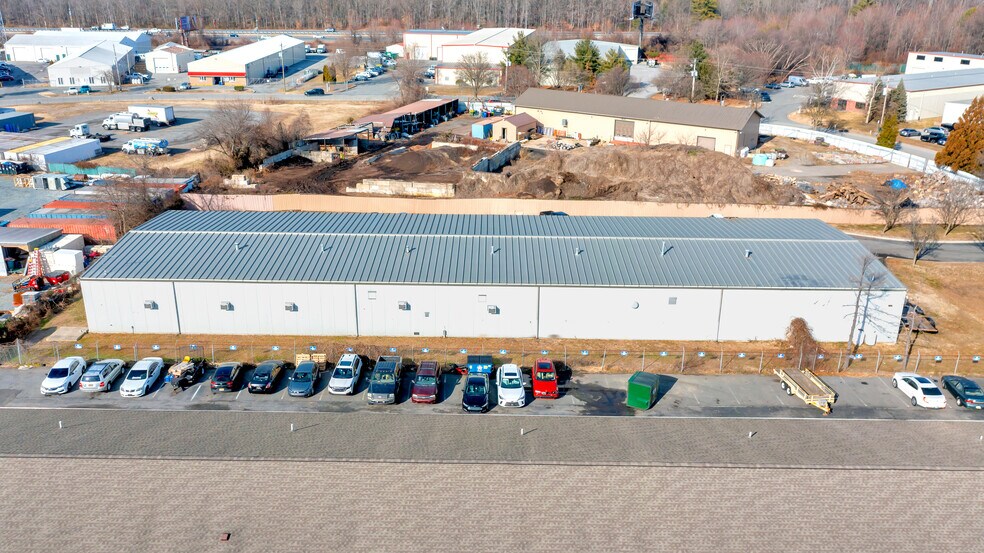 More Photos Of 73 Albe Dr, Newark Warehouse For Lease