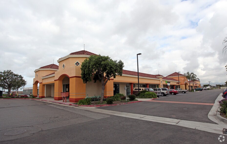 More Photos Of 421 S Ventura Rd, Oxnard Unknown For Lease