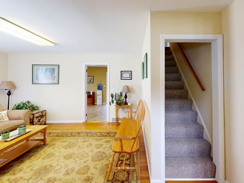 More Photos Of 1213 W 38th St, Erie Office Residential For Sale