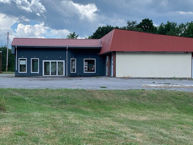 More Photos Of 819 US -9, Keeseville Auto Repair For Sale