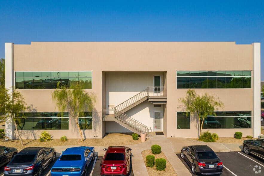 More Photos Of 2730 W Agua Fria Fwy, Phoenix Office For Lease