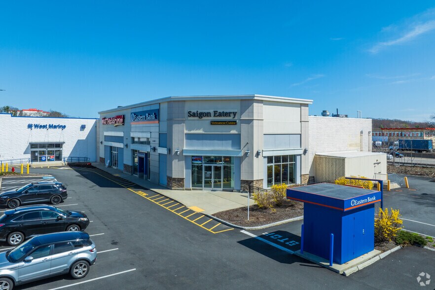More Photos Of 299 Mishawum Rd, Woburn Freestanding For Lease