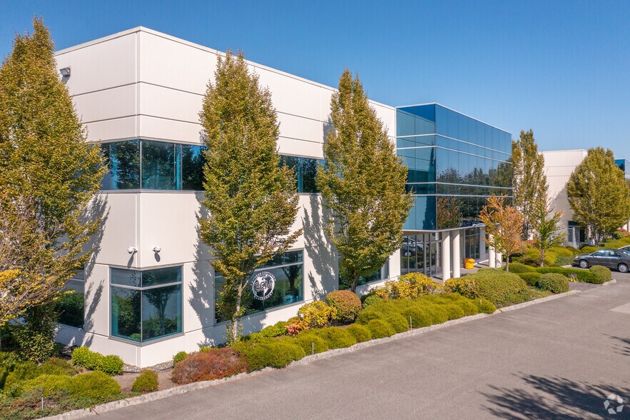 More Photos Of 1587 Derwent Way, Delta Warehouse For Lease