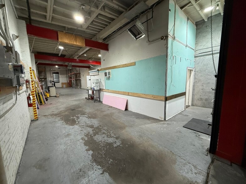 More Photos Of 149 Hull St, Brooklyn Warehouse For Sale