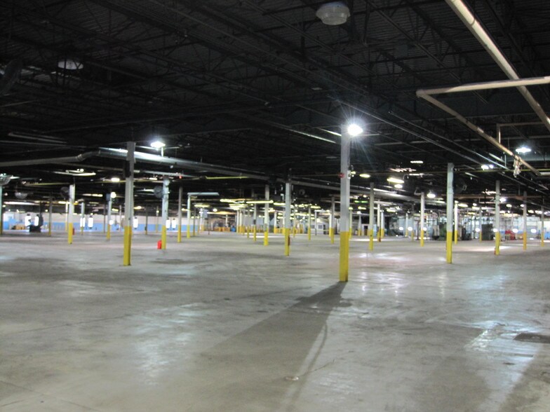 More Photos Of 330 Turner St, Attleboro Manufacturing For Lease